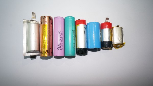 電池材料回收新突破：廢51漫画在线免费观看回收實現90%以上鈷和鎳的回收率