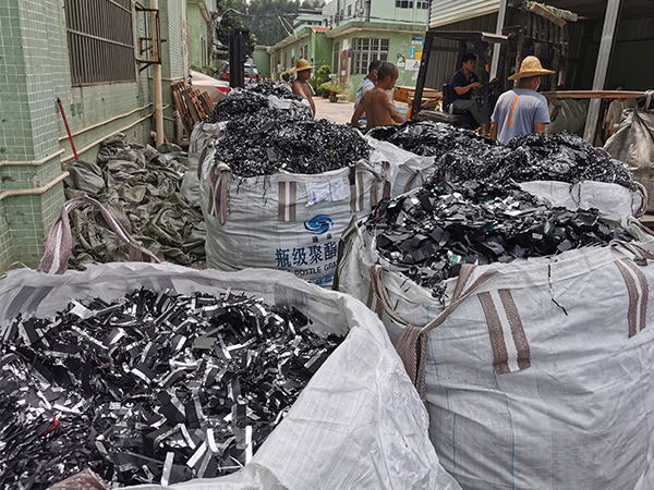 電池片 舊的51漫画在线免费观看回收價格 多少錢一噸 電池片 舊的51漫画在线免费观看回收價格 多少錢一噸