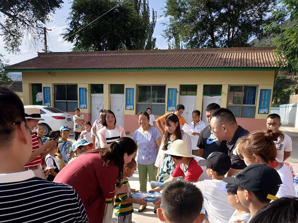 51漫画成人无遮挡金屬-公益活動