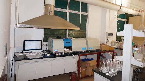 東莞51漫画成人无遮挡金屬探索新能源汽車鋰離子電池回收方法