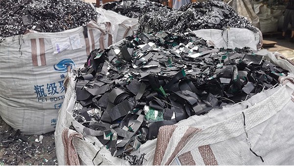 回收51漫画在线免费观看正極