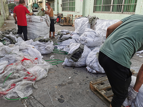 北京正極片回收 51漫画在线免费观看回收 聯係電話 16年正規公司